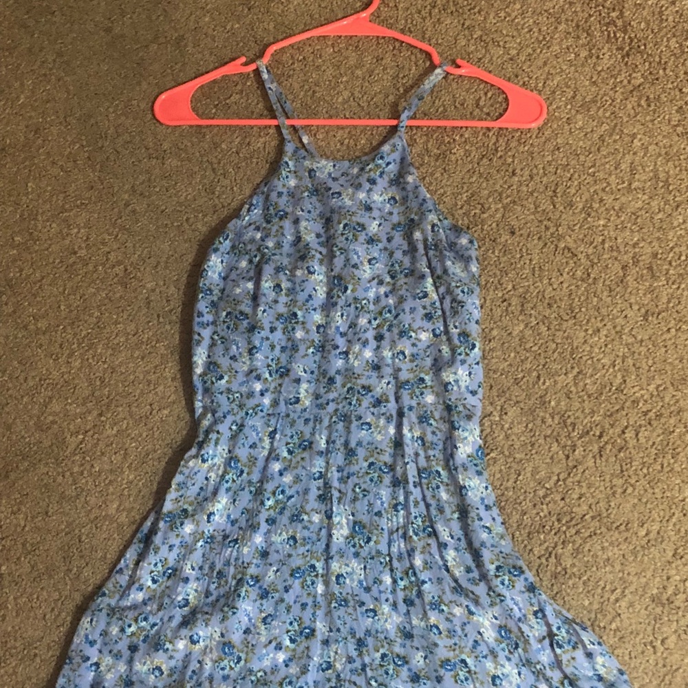 🔴Forever 21 skater dress in a floral blue pattern